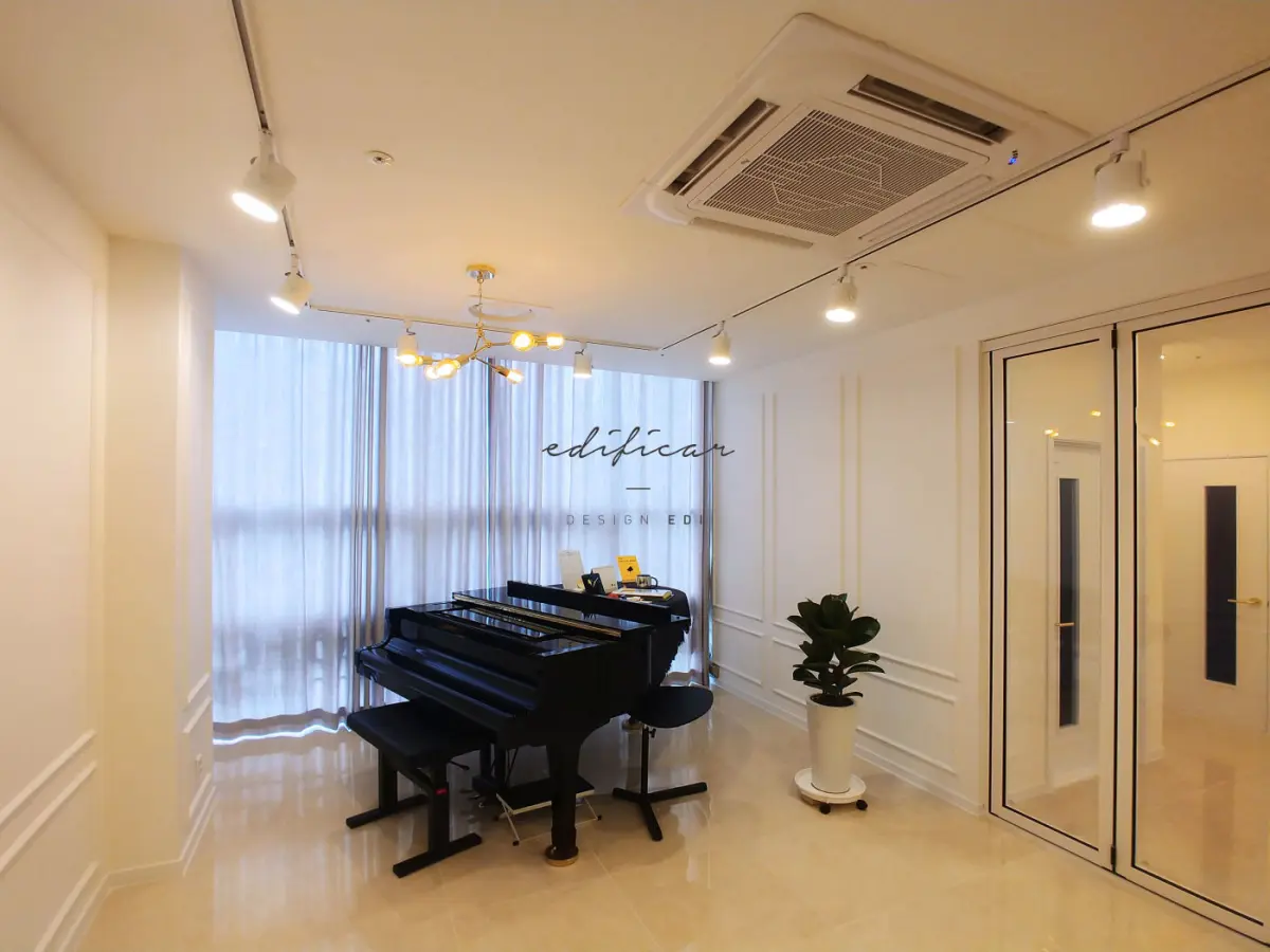 클래식피아노 이미지 8